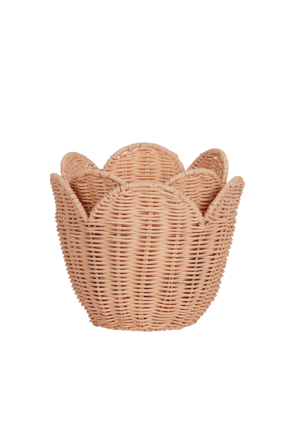Rattan Lily Basket Set Seashell Pink: Elegant Storage Solution