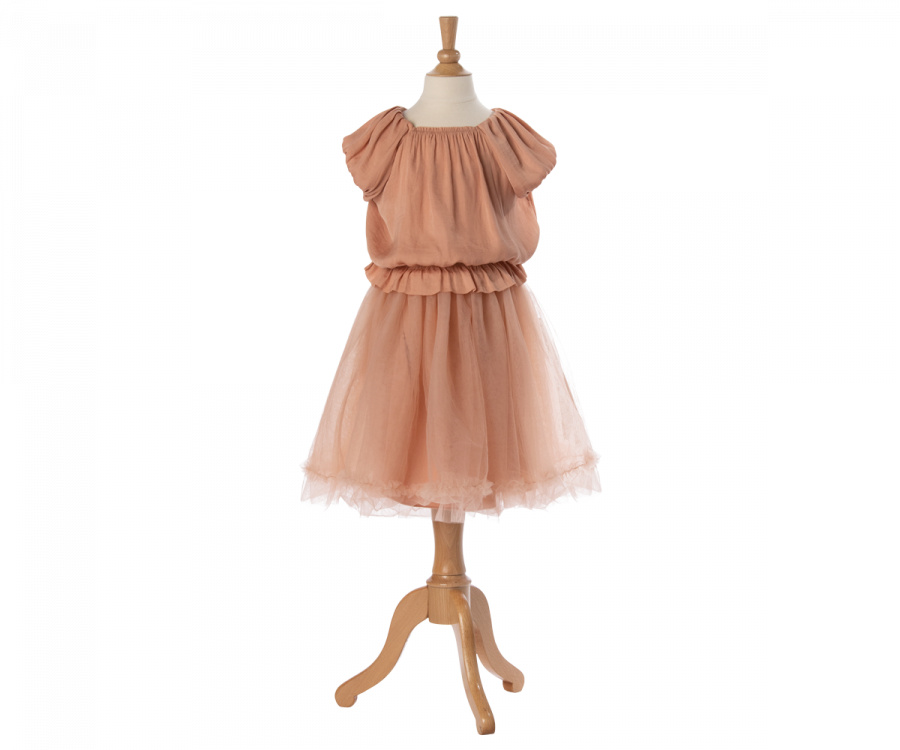 Princess Tulle Skirt in Melon: Dress Your Little One in Royal Fashion