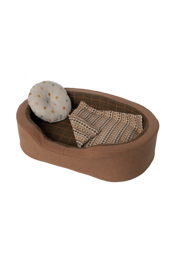 Brown Maileg Dog Basket - Charming Dollhouse Pet Accessory
