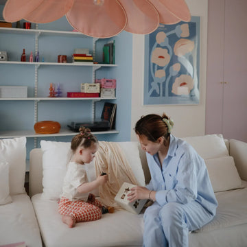 5 Ways To Encourage Independent Play (so You Can Actually Enjoy Your Coffee)