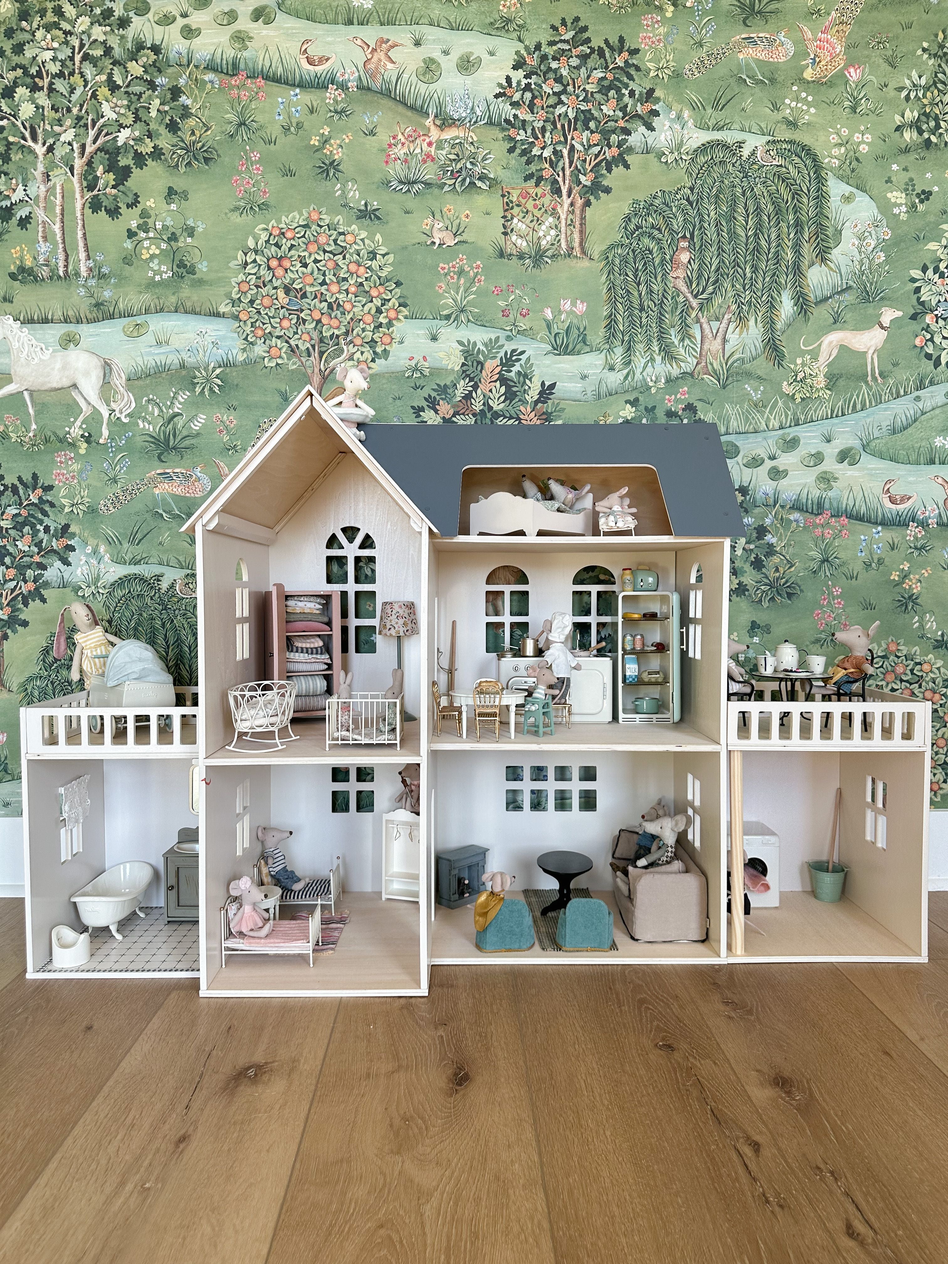 1:6 Dollhouses