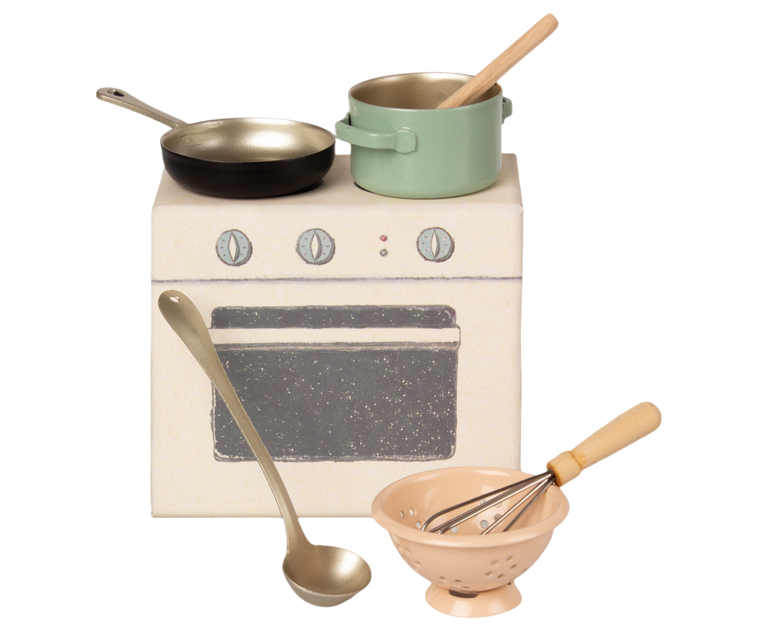 Cooking Set, Miniature