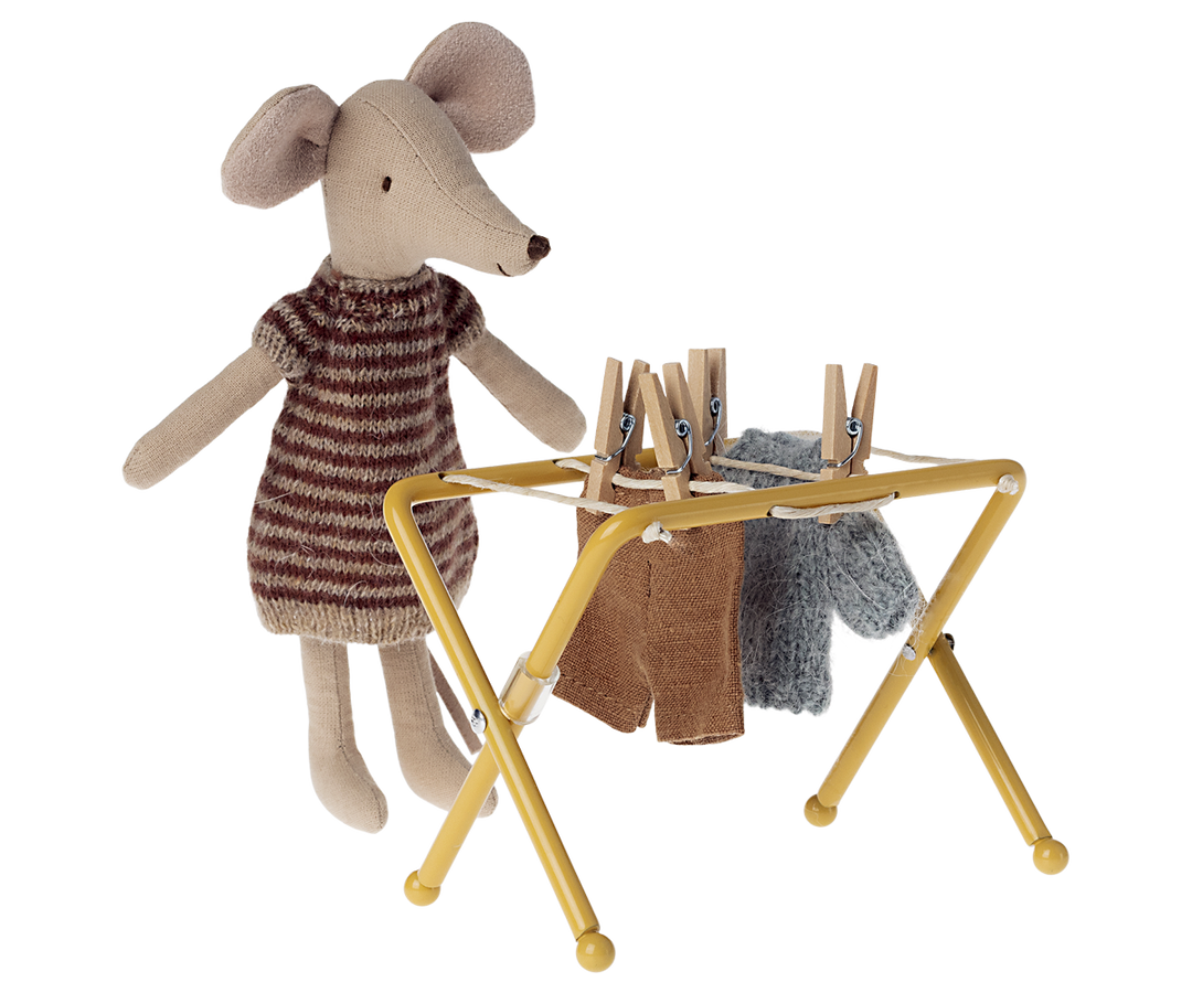 Drying Rack, Mouse