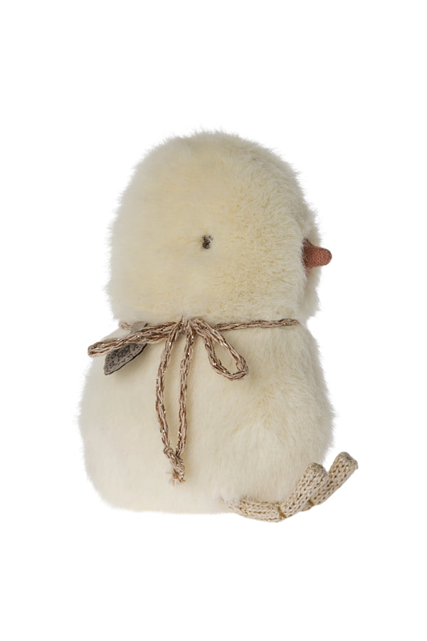 Maileg Mini Plush Chicken: Sweet Addition to Dollhouse Fun