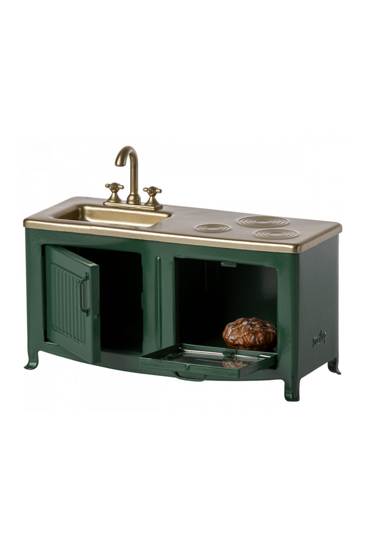 Dark Green Maileg Kitchen: Perfectly Petite for Mouse Play