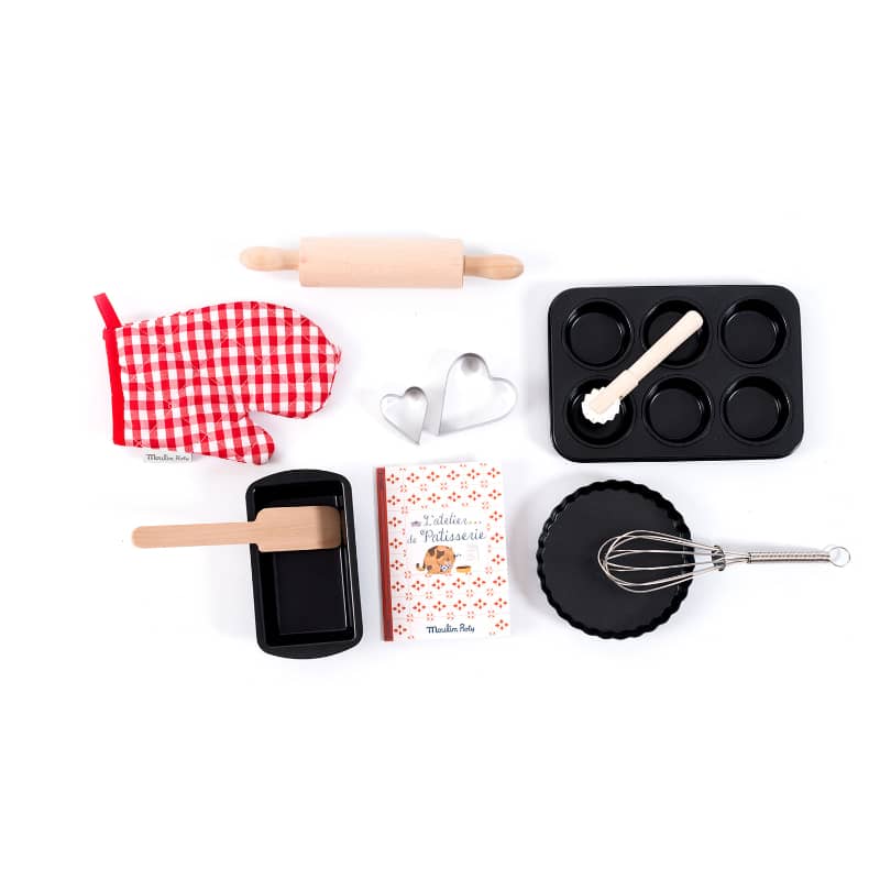 Suitcase Baking Set