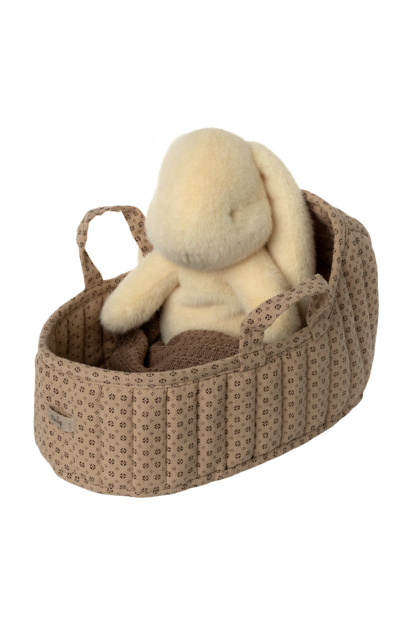 Maileg Carry Cot - Large Sand: Adorable addition to your dollhouse for Maileg plush toys