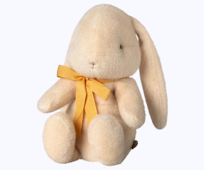 Bunny plush, Medium - Cream (Mid-February Pre-Order)