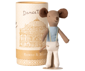 Ballet dancer mouse, Big brother