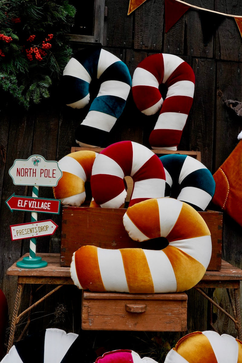 “Red Lollipop” Patchwork Pillow