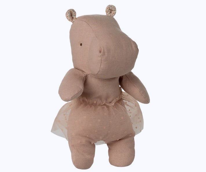 Safari friends, Hippo w. skirt, Small - Soft rose (End of March Pre-Order)