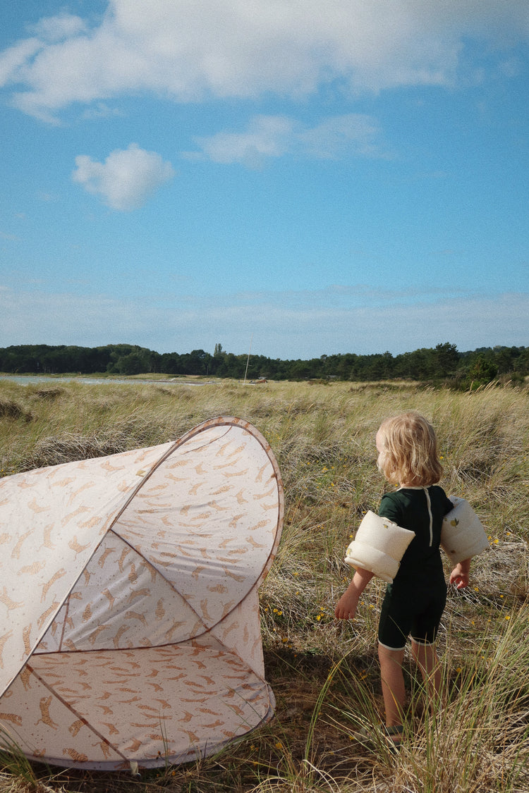 Anti-UV 50+ Pop Up Beach Tent: Protecting Fun in the Sun