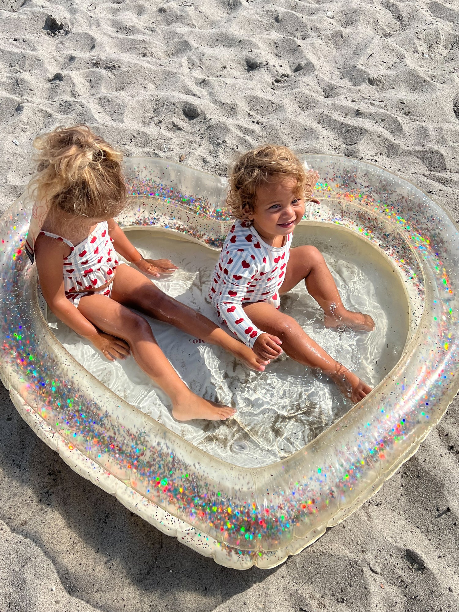 Konges Slojd Transparent Heart Pool - Cream: Dive into Joy with this Heart-shaped Pool