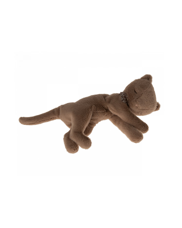 Nougat-Colored Maileg Kitten Plush: Softness Personified