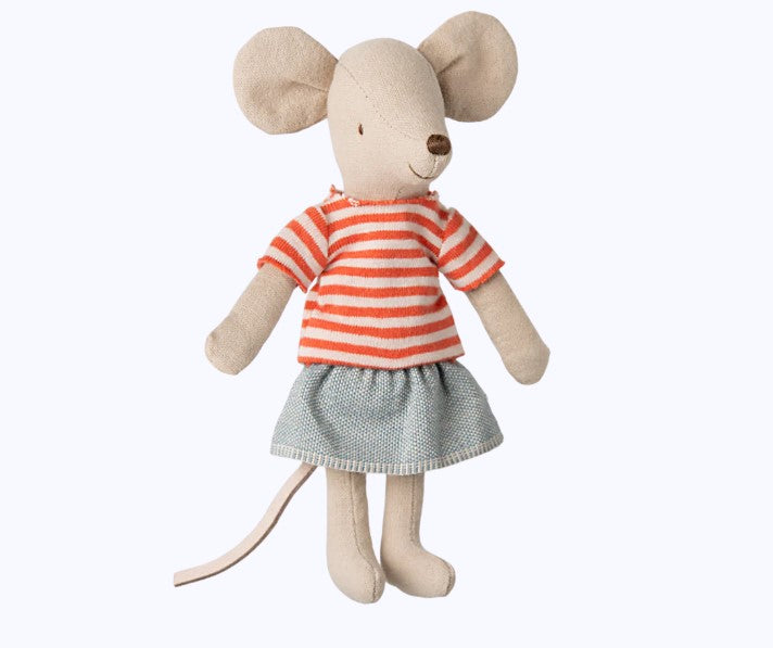 Sister mouse, Big sister  (Early March Pre-Order)