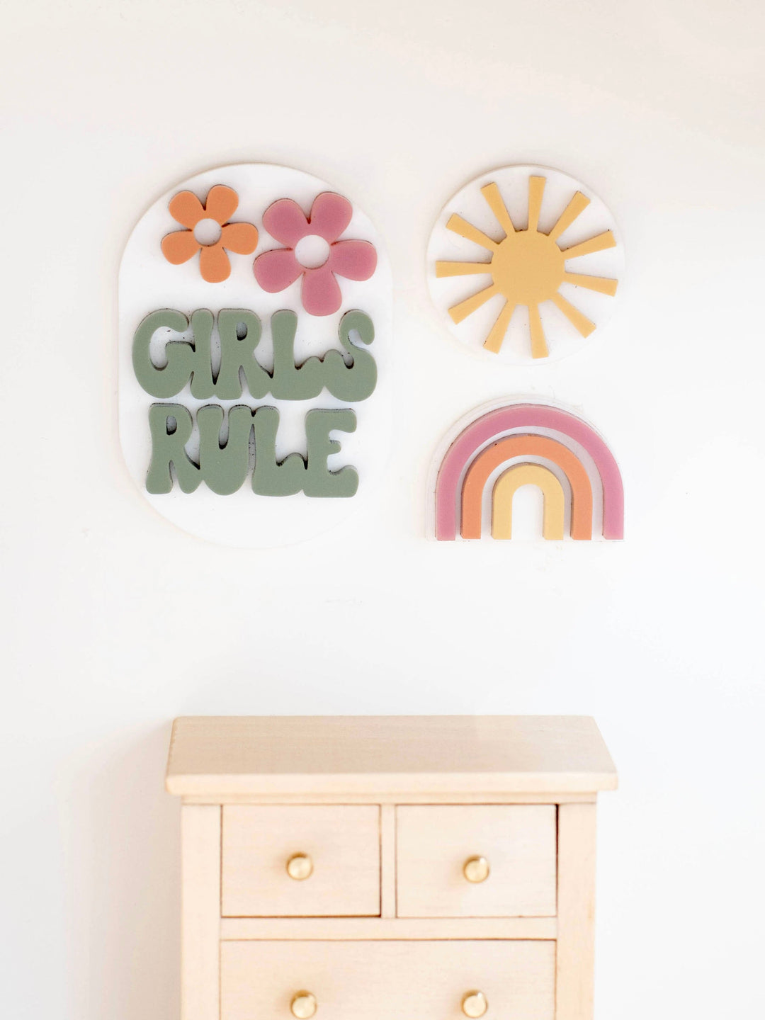 Girls Rule + Sun + Rainbow | Wall Decor Set