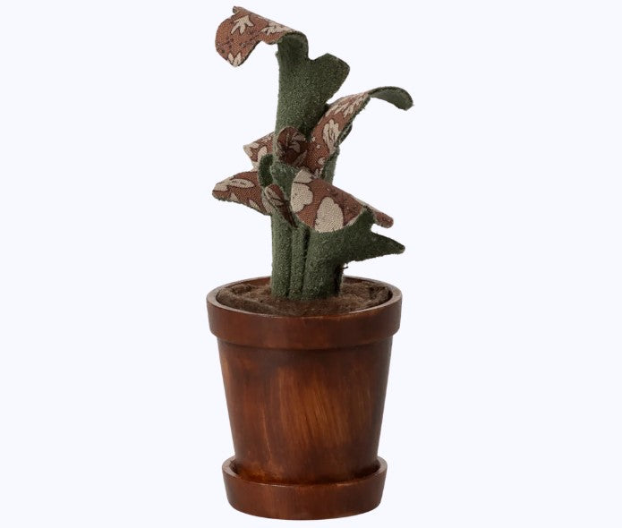 Flower pot with plant (End of June Pre-Order)