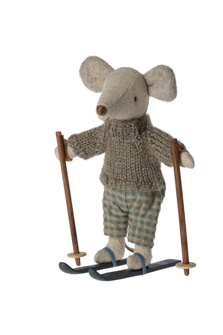 Big Brother Adventure: Maileg Winter Mouse with Ski Set
