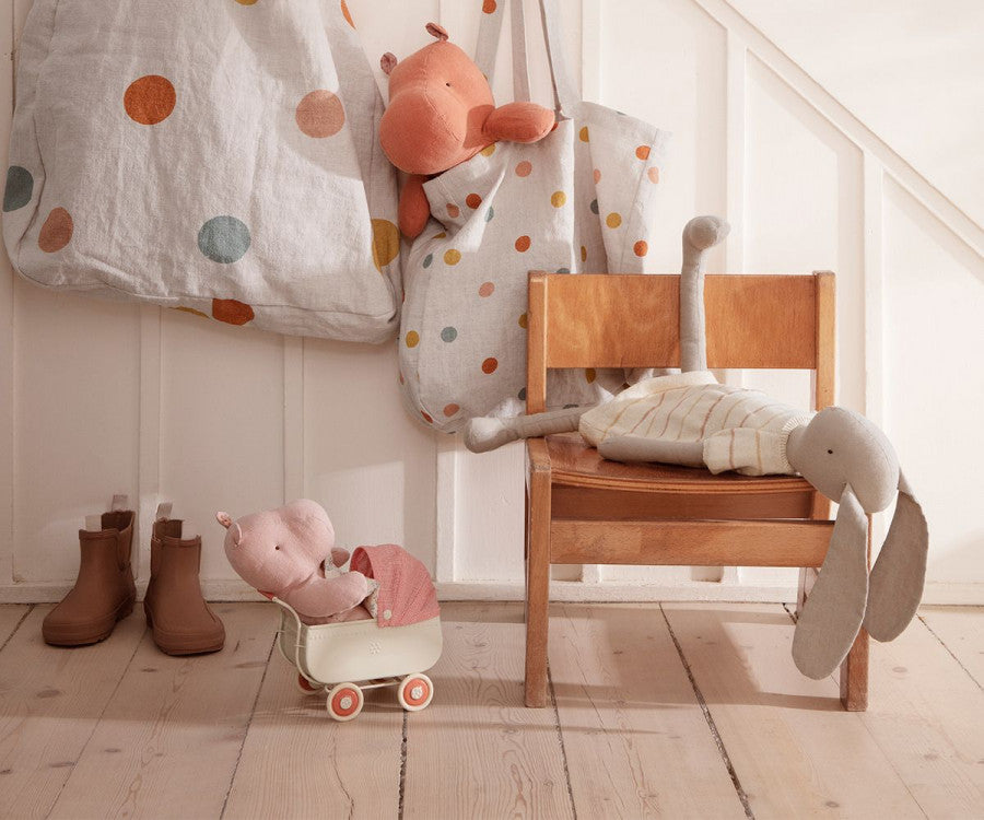 Micro Pram Micro Pram in Coral: Petite Elegance on Wheels – Allen Rose