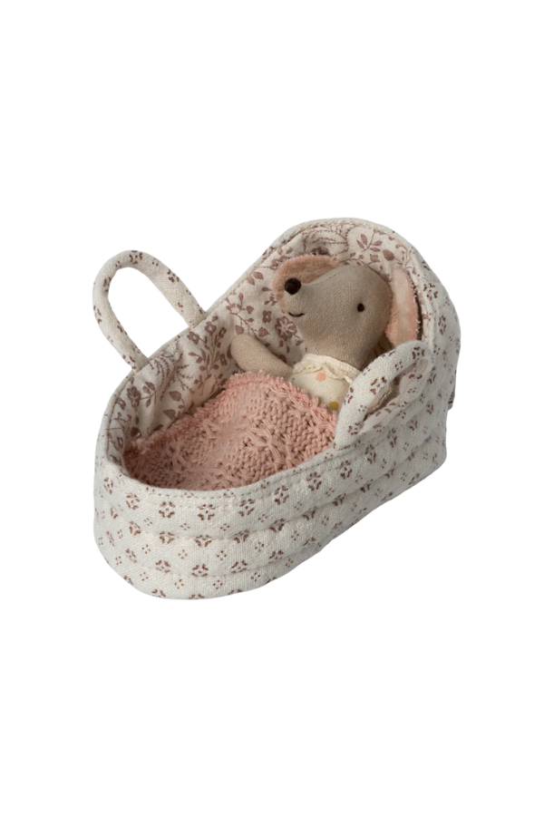 Maileg Carry Cot - Adorable and practical accessory for baby mouse in dollhouse play
